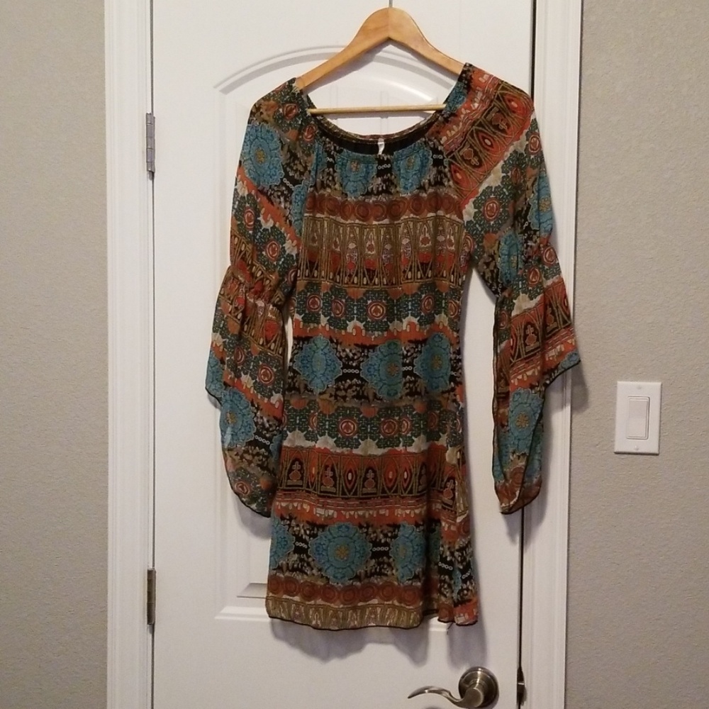 Voll Style Butterfly Sleeve Dress Size Small